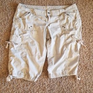 Arizona Capris sz 19